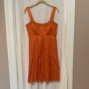 Laundry By Shelli Segal Vibrant Orange & Gold Metallic thread Dress EUC